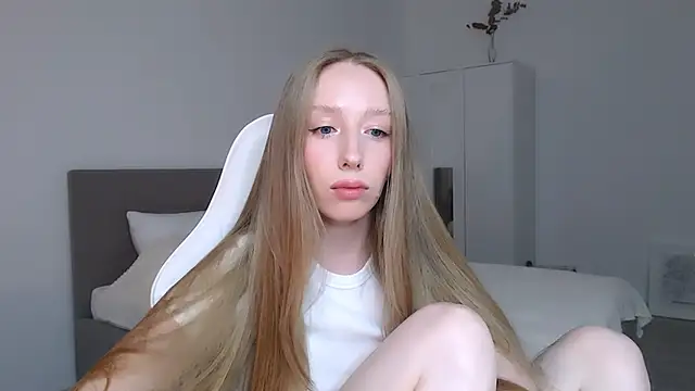 Snapshot of Luna_insniity chatting on November 3, 9:38 pm Luna insniity online show from November 3, 9:38 pm