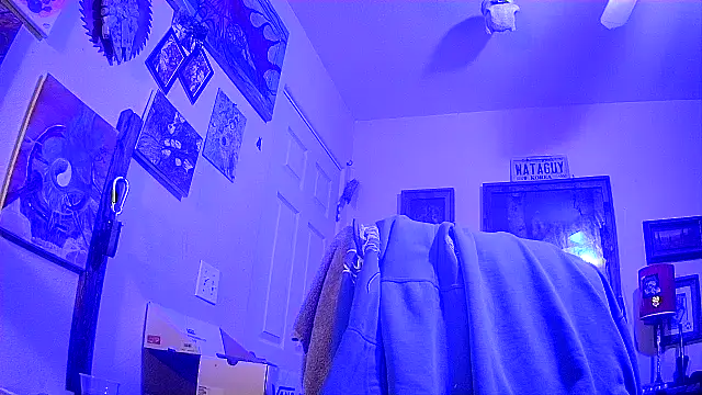 druetrue online show from November 24, 1:27 am