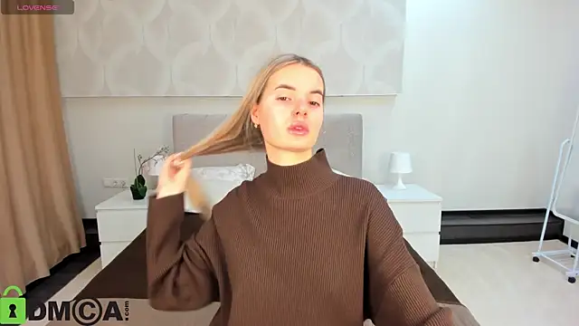 Donna Evans online show from November 25, 11:49 pm