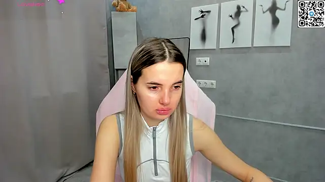 Donna Evans online show from March 5, 11:56 pm