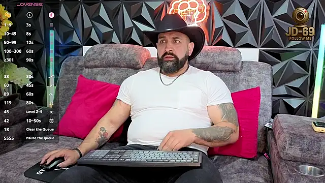 JD-69 online show from October 8, 7:11 pm