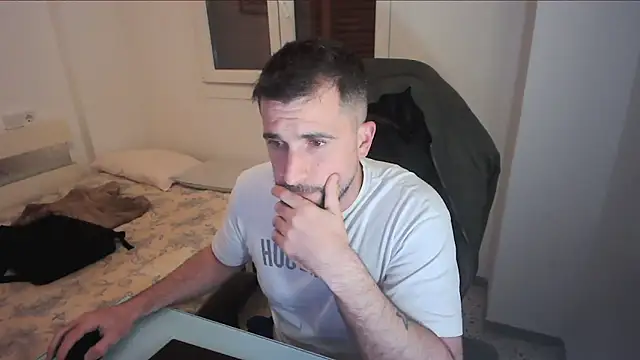 alex877x online show from April 17, 10:57 pm