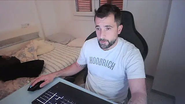 alex877x online show from April 27, 11:41 am