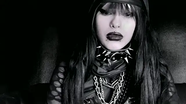 XXIOUX online show from March 10, 2:22 pm