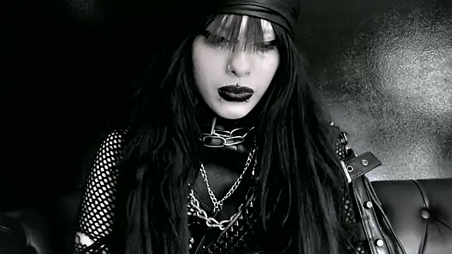 XXIOUX online show from March 23, 6:12 pm