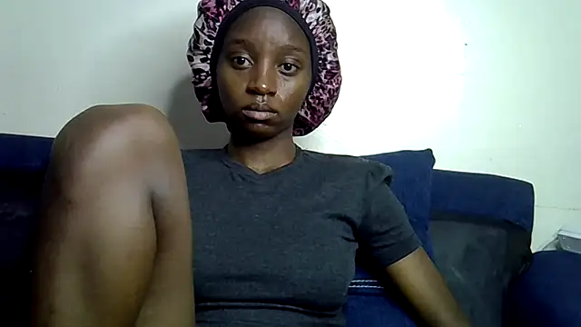 Snapshot of Enkarxx chatting on February 10, 9:19 pm Enkarxx online show from February 10, 9:19 pm