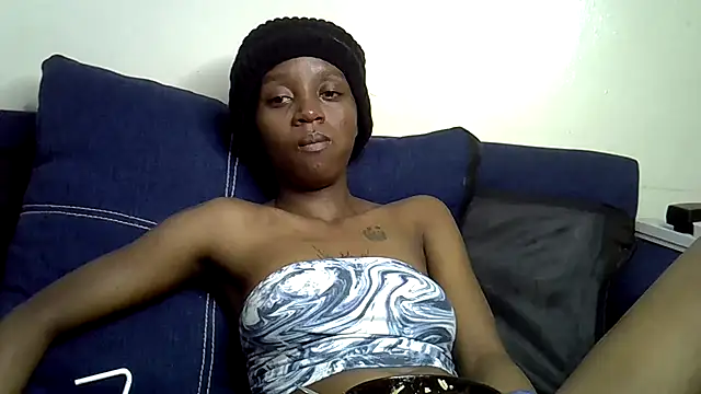 Snapshot of Enkarxx chatting on March 17, 1:10 am Enkarxx online show from March 17, 1:10 am