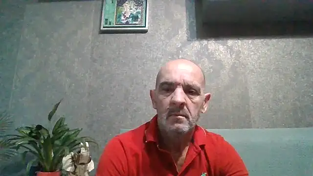 Snapshot of skorpibg65 chatting on June 13, 1:42 pm skorpibg65 online show from June 13, 1:42 pm