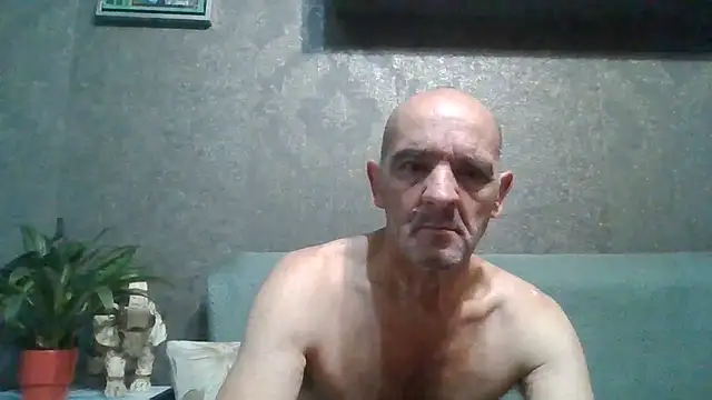 Snapshot of skorpibg65 chatting on July 5, 12:56 pm skorpibg65 online show from July 5, 12:56 pm