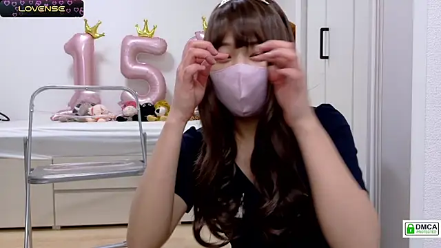 SUZU  online show from February 23, 12:05 pm