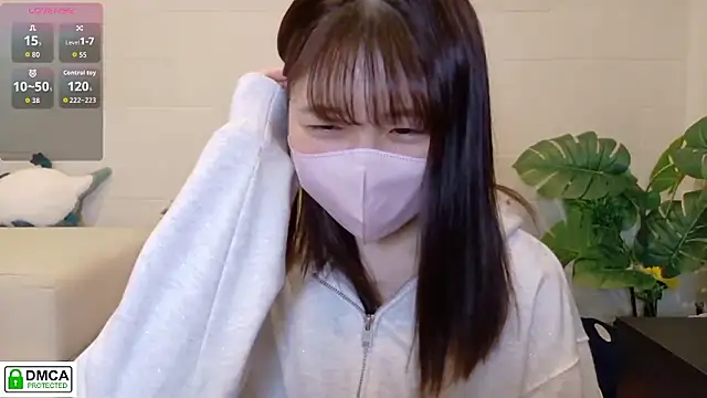 SUZU  online show from March 23, 1:04 pm