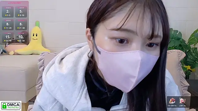 SUZU  online show from March 29, 1:05 am