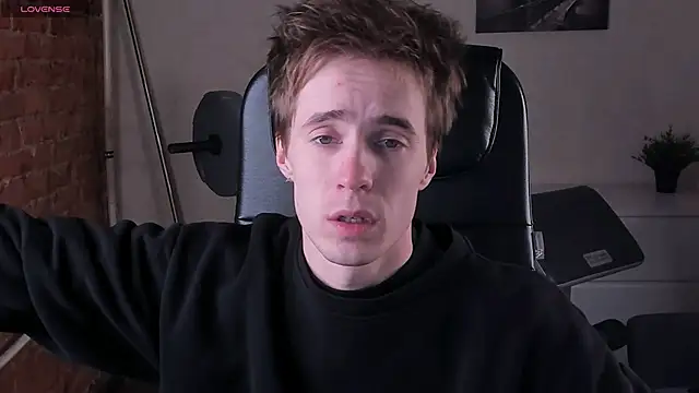 Snapshot of _tokyo_ghoul chatting on December 8, 10:19 am  tokyo ghoul online show from December 8, 10:19 am