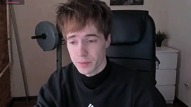 Snapshot of _tokyo_ghoul chatting on February 1, 10:15 am  tokyo ghoul online show from February 1, 10:15 am