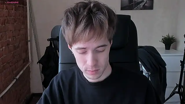 Snapshot of _tokyo_ghoul chatting on February 6, 10:15 am  tokyo ghoul online show from February 6, 10:15 am