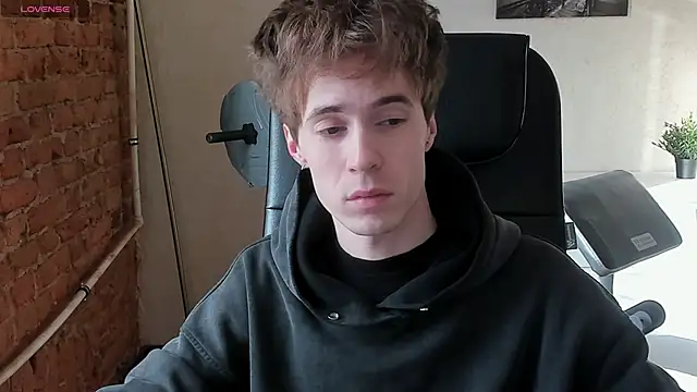 Snapshot of _tokyo_ghoul chatting on February 7, 10:19 am  tokyo ghoul online show from February 7, 10:19 am