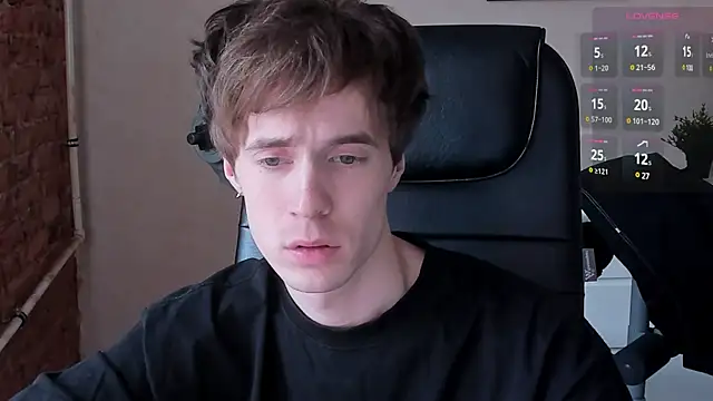 Snapshot of _tokyo_ghoul chatting on February 28, 1:25 pm  tokyo ghoul online show from February 28, 1:25 pm