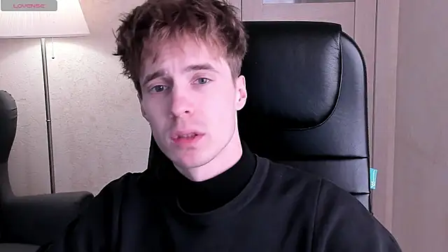 Snapshot of _tokyo_ghoul chatting on March 2, 10:14 am  tokyo ghoul online show from March 2, 10:14 am