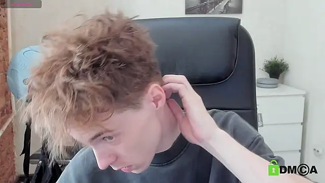 Snapshot of _tokyo_ghoul chatting on September 11, 10:04 am  tokyo ghoul online show from September 11, 10:04 am