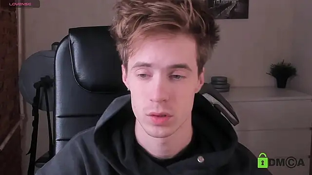 Snapshot of _tokyo_ghoul chatting on October 5, 5:06 am  tokyo ghoul online show from October 5, 5:06 am