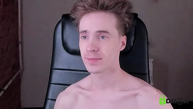 Snapshot of _tokyo_ghoul chatting on February 28, 3:02 pm tokyo ghoul online show from February 28, 3:02 pm