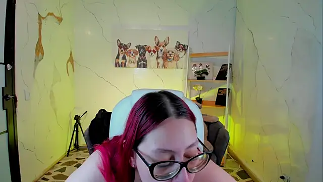 NiickyJones online show from November 23, 9:25 pm