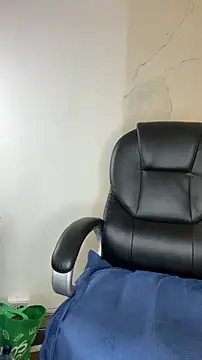 NiickyJones online show from May 13, 2:53 am