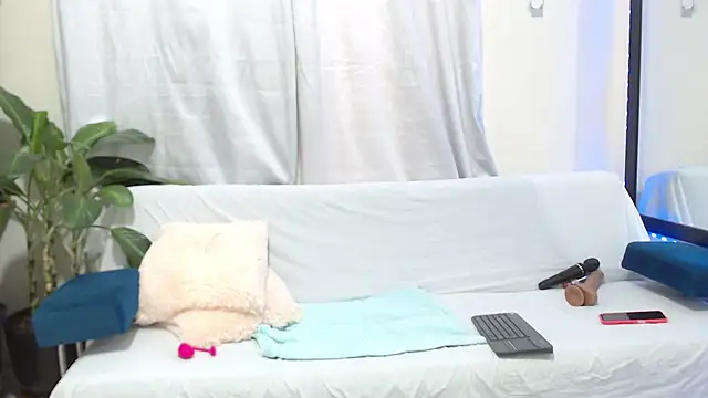 AmbarSofhia online show from March 12, 9:03 pm