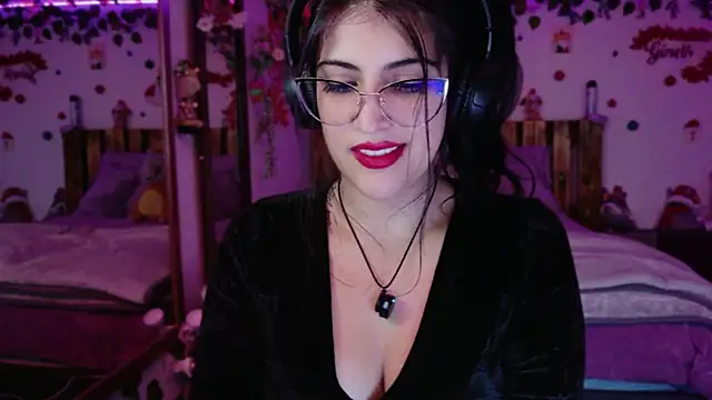 azahar  ziiz online show from December 21, 8:16 pm