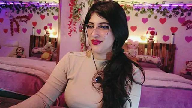Snapshot of azahar__ziiz chatting on July 7, 1:19 am azahar ziiz online show from July 7, 1:19 am