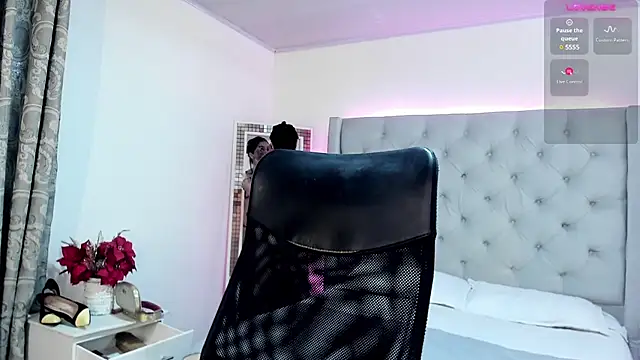 andykiuty online show from December 24, 5:34 pm