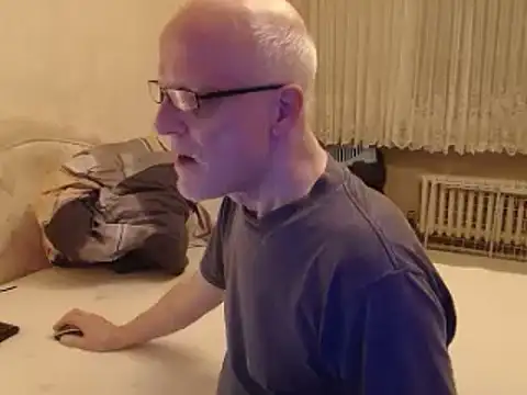 Snapshot of HornyRalfi55 chatting on December 2, 3:25 pm HornyRalfi55 online show from December 2, 3:25 pm