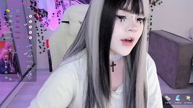 SelenaCute online show from November 4, 11:53 am