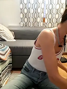 Snapshot of Silvia_Zeno chatting on July 3, 9:37 am Silvia Zeno online show from July 3, 9:37 am