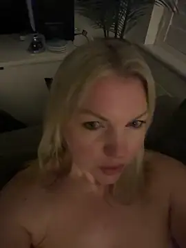 sedymilf online show from December 17, 1:22 am