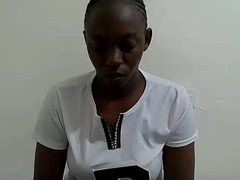 lizbela1 online show from December 2, 5:13 am