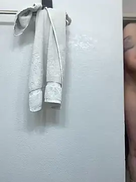 ft2022W online show from March 10, 4:46 pm