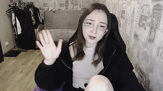 Snapshot of AmeliaKamishiro chatting on February 10, 2:37 pm AmeliaKamishiro online show from February 10, 2:37 pm