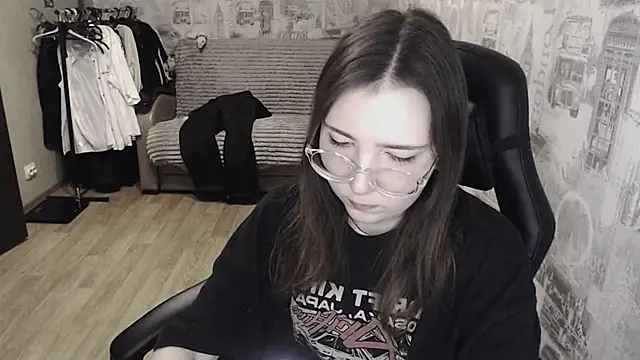 Snapshot of AmeliaKamishiro chatting on February 27, 7:26 pm AmeliaKamishiro online show from February 27, 7:26 pm