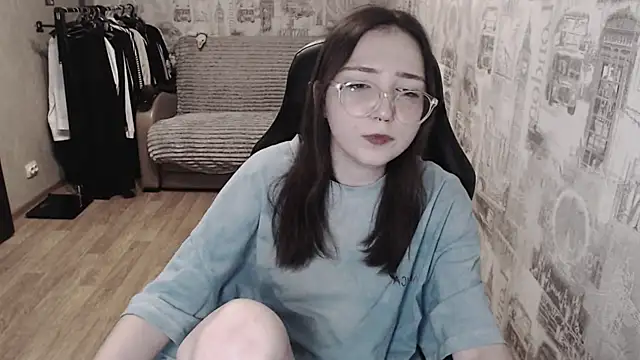 Snapshot of AmeliaKamishiro chatting on March 4, 7:32 pm AmeliaKamishiro online show from March 4, 7:32 pm