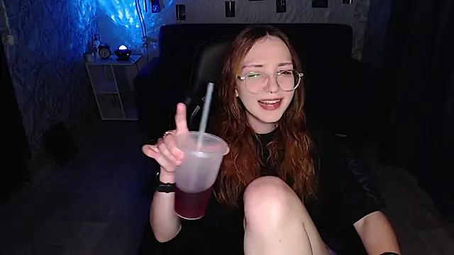 AmeliaKamishiro online show from July 12, 9:50 pm