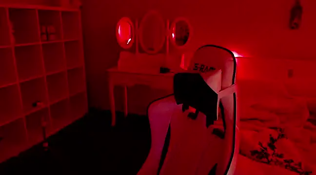 GoddessLilitu online show from January 8, 7:45 am