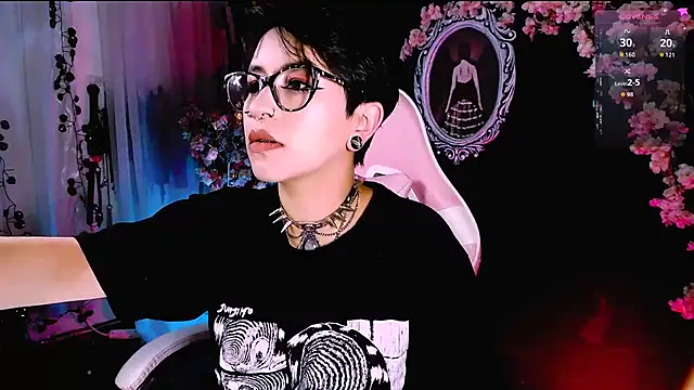 kitty roxy online show from February 5, 5:12 am