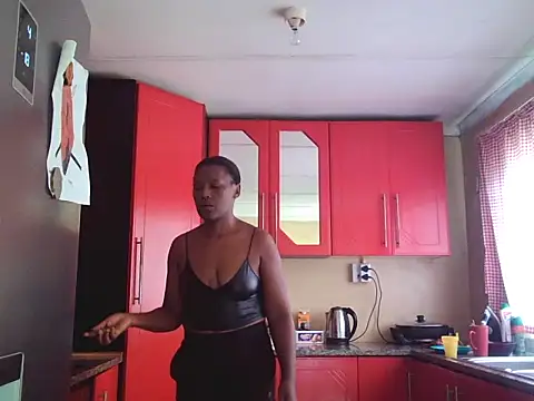 Snapshot of Malaika_Nkosi chatting on January 7, 12:09 pm Malaika Nkosi online show from January 7, 12:09 pm