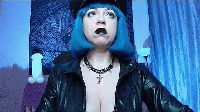 Snapshot of Helena__Femdom chatting on February 6, 3:04 pm Helena Femdom online show from February 6, 3:04 pm