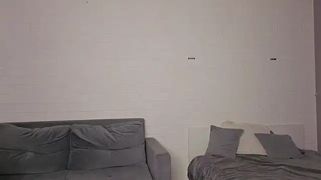 Ashley-Urban online show from December 3, 4:31 am