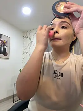 IsabellaAllen online show from July 3, 8:37 pm