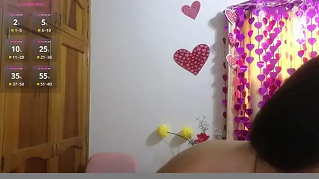 Snapshot of lovely_trix chatting on May 30, 6:49 pm lovely trix online show from May 30, 6:49 pm