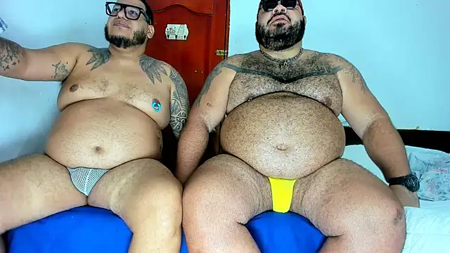 Latino bigcock online show from May 21, 12:39 am