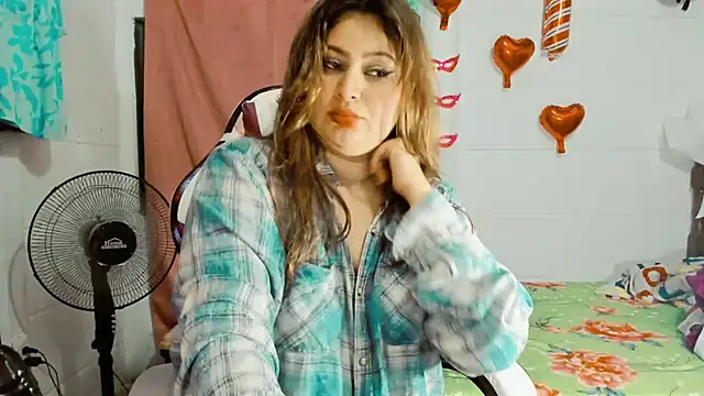 SofiaOlivares online show from February 9, 4:04 am